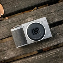 Cargar imagen en el visor de la galería, Ricoh GR III Diary Edition