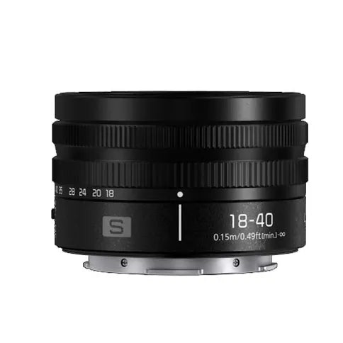 Panasonic LUMIX S5D + 18-40 mm F/4,5-6,3